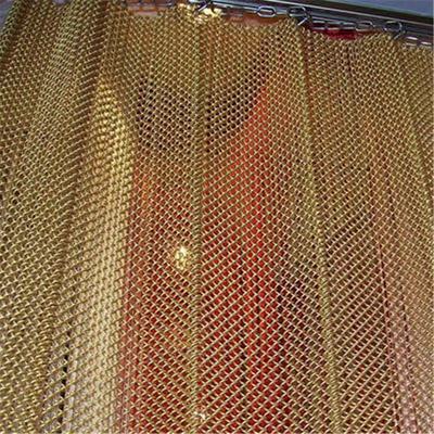 金属网帘 现代空间中的实用与美学元素